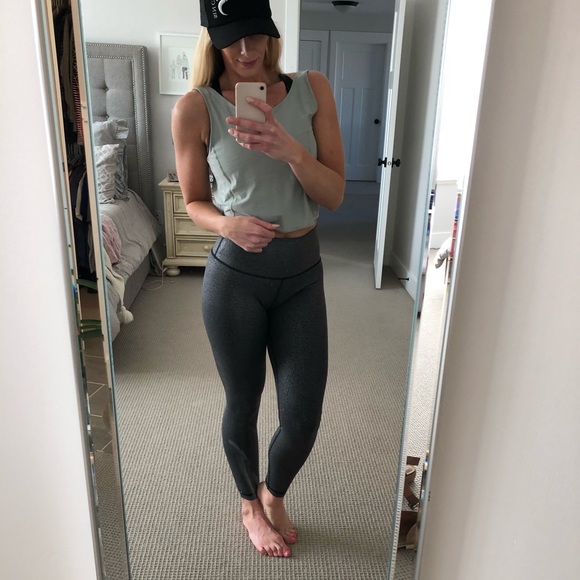 lululemon athletica Tops - Lululemon tied two ways tank size 4